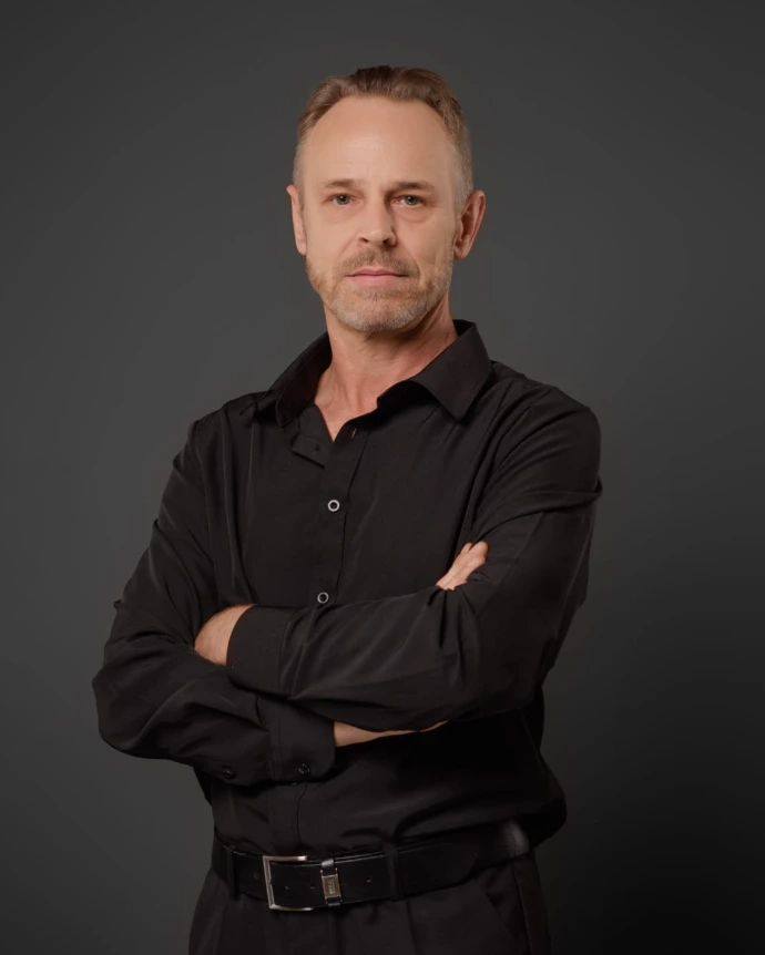 Raymond Visser | Founder &amp; Executive Chairman